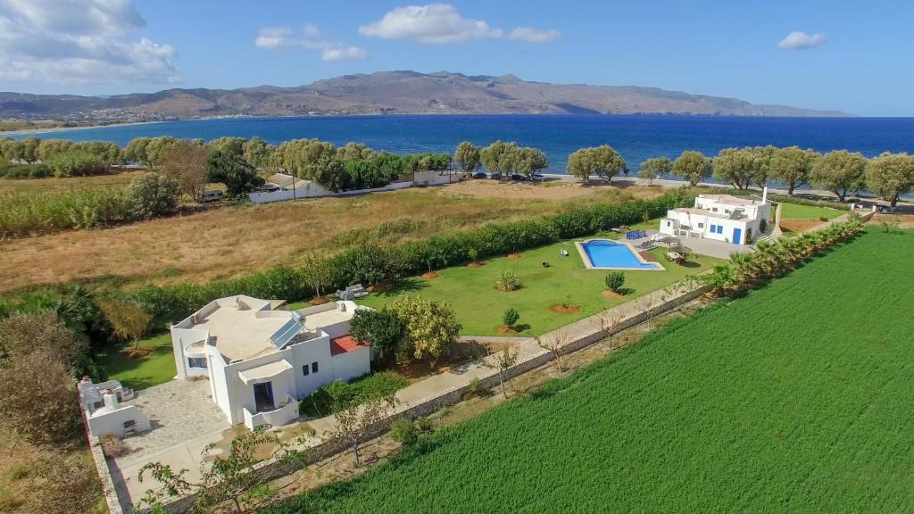 Tavronitis Villa | Oasea