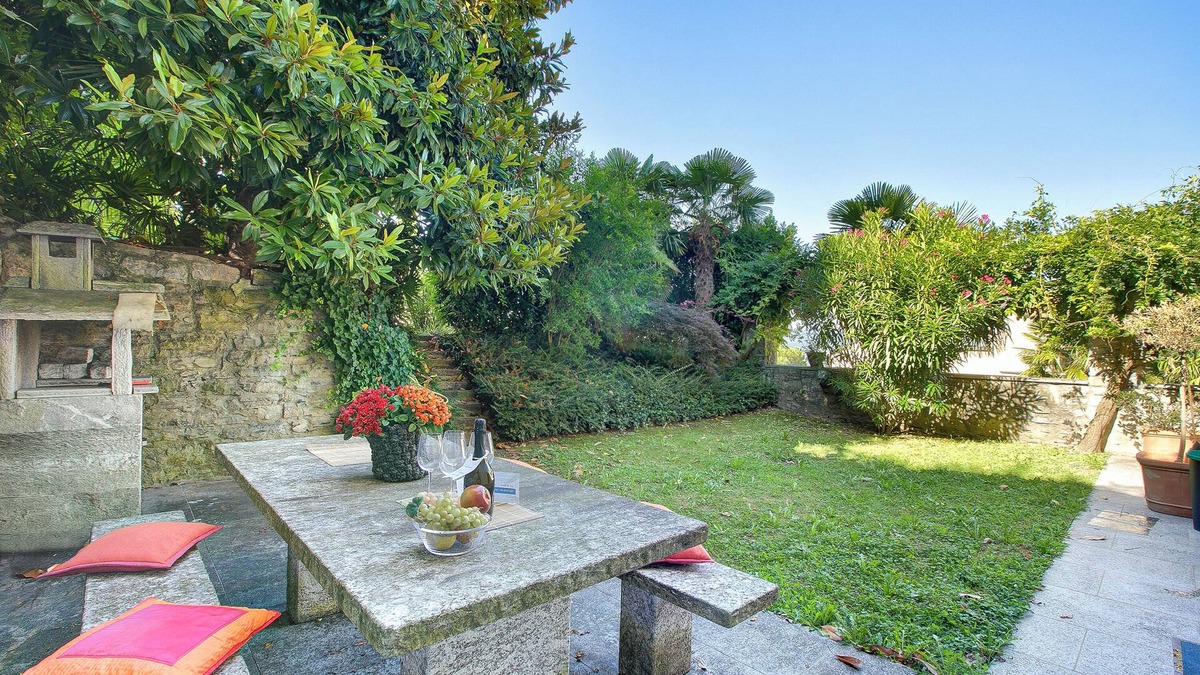 Aldesago Apartment | Oasi Panoramica con piscina, Aldesago (Lugano), Switzerland
