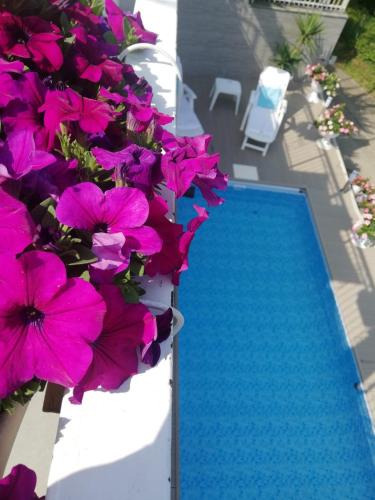 Pavarolo Apartment | Oasirelax -camera con vista a un passo da torino