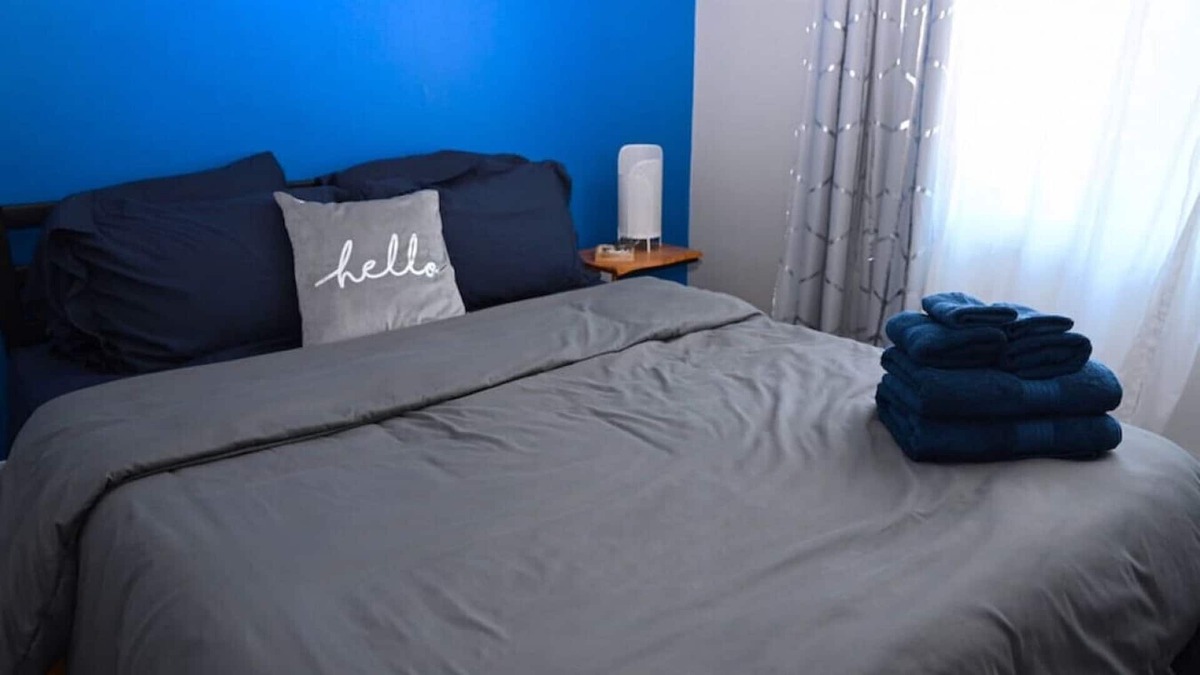 Downtown Baltimore Apartment | Oasis 2 · Stylish 1BR Perfect for Solo or Couples