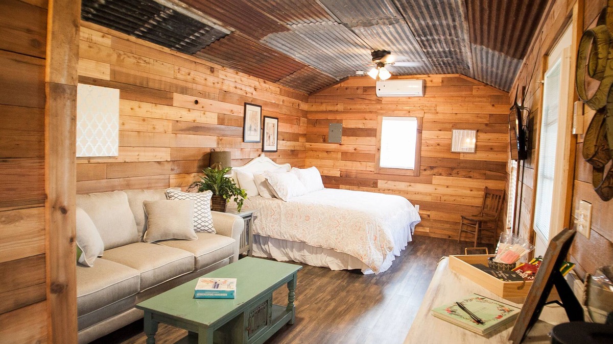 Driftwood Cabin | Oasis At Onion Creek Cottages by Onion Creek