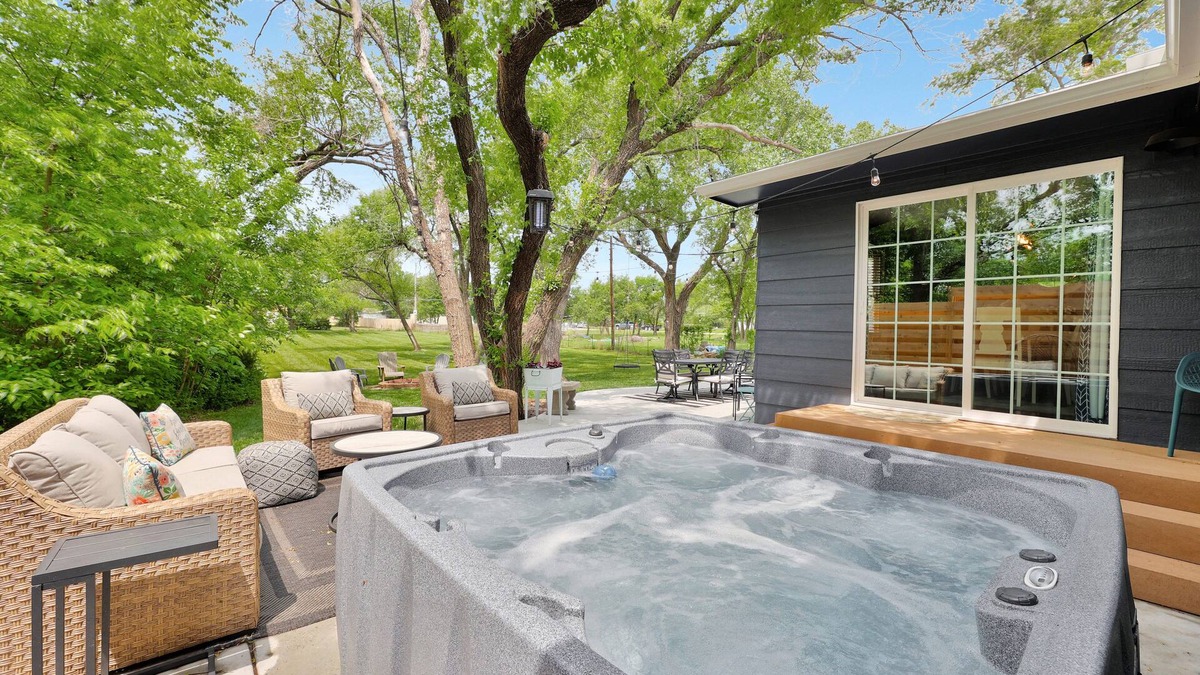 Greenwich House | Oasis, new spa, indoor-outdoor dream