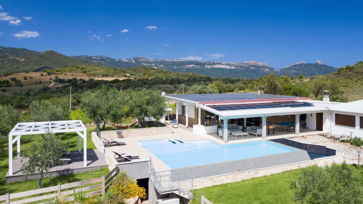 Talana Villa | Oasis Of Peace Villa In A Beautiful Pearl