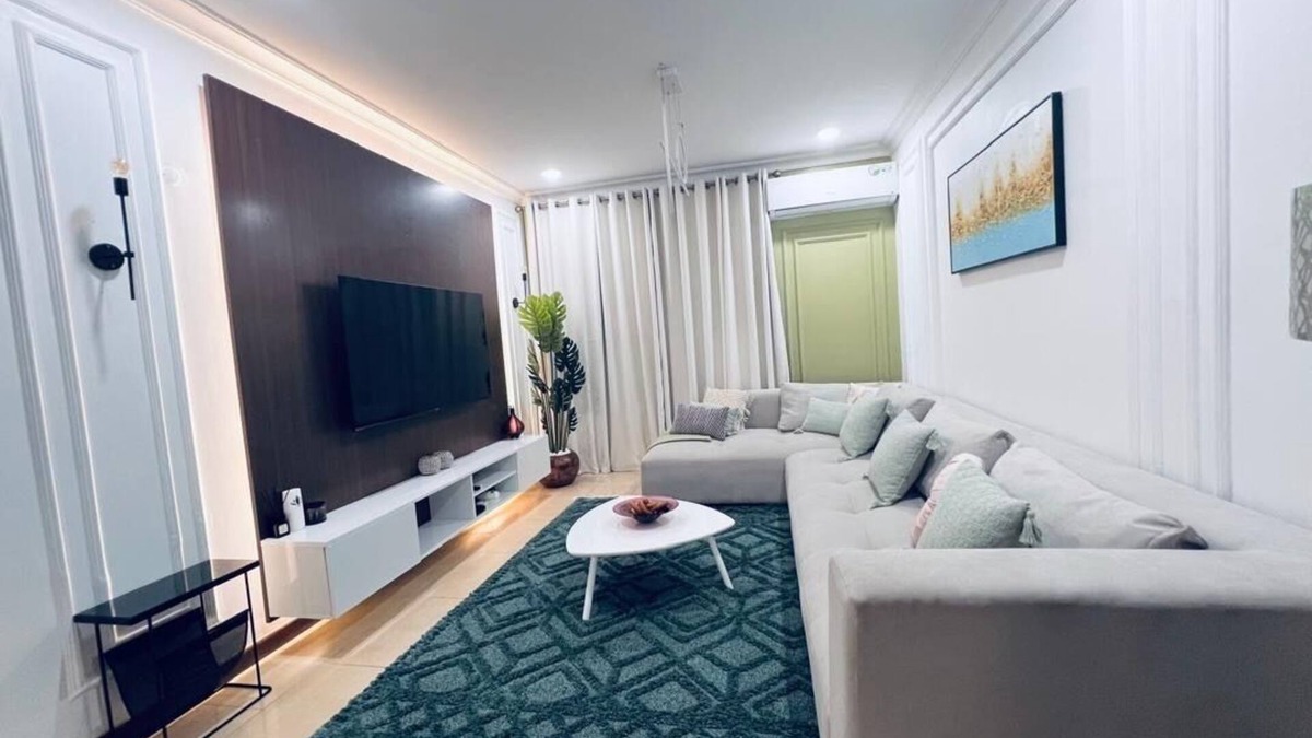 Mikocheni Apartment | Oasis of serenity/2BR flat w standby gen &backyard