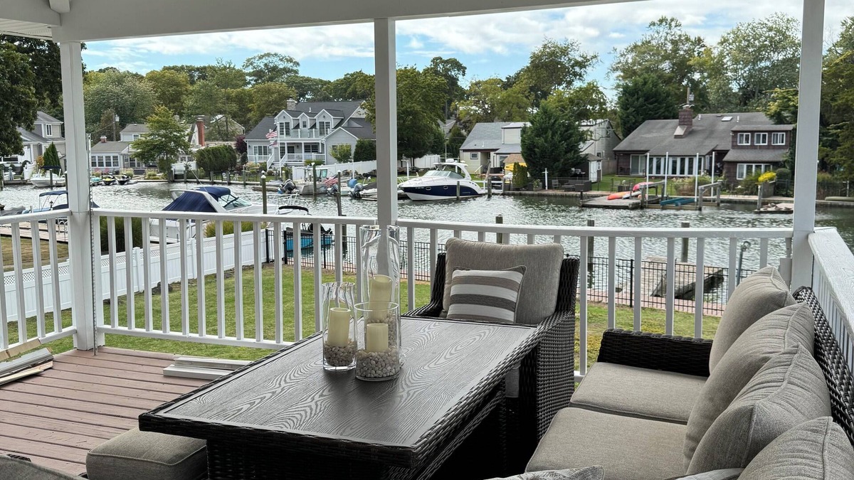 East Massapequa House | Oasis on Long Island