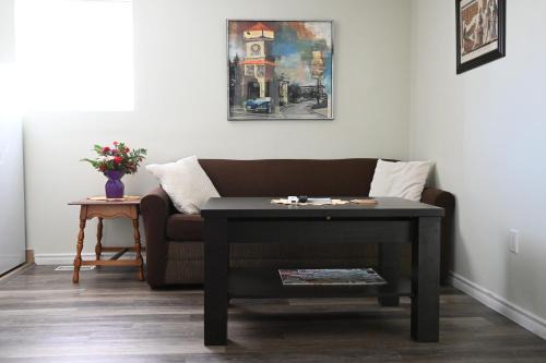 Downtown Niagara Falls Apartment | Oasis Suite