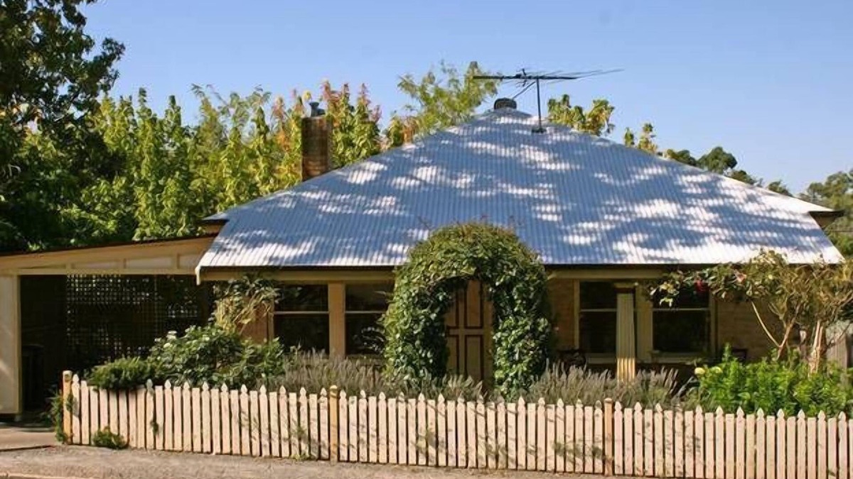 Hahndorf Cottage | Oats Cottage - Central Hahndorf