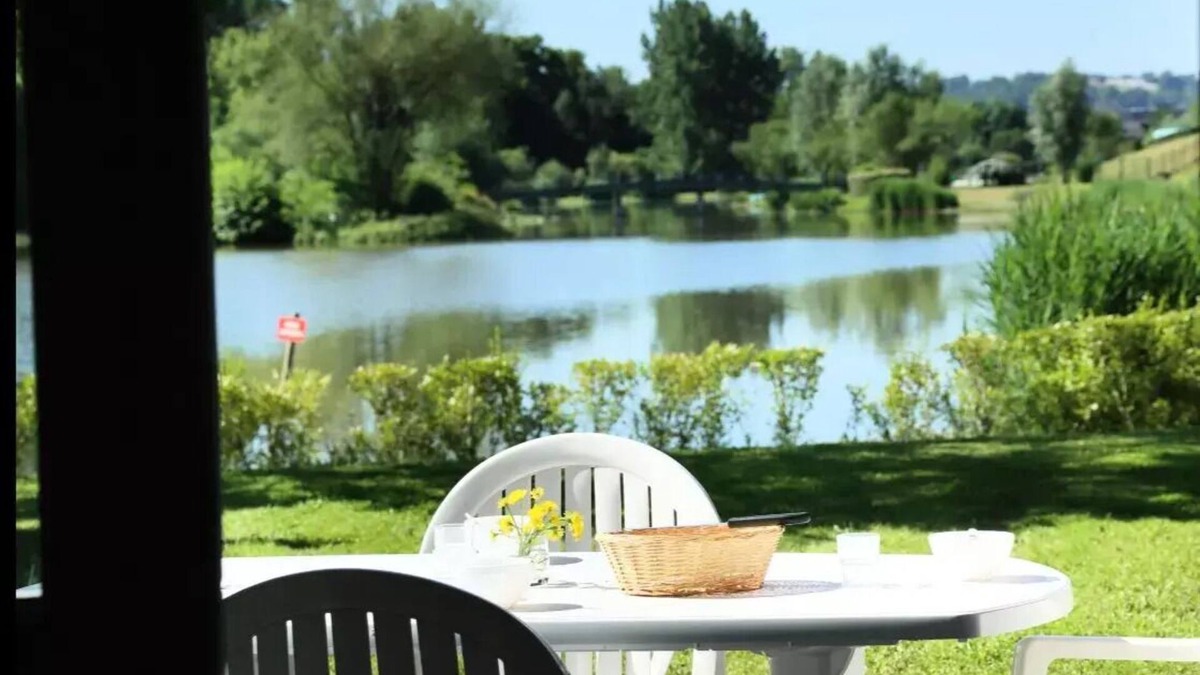 Objat Ski Chalet | Objat Chalet Village - 3-Room Lakeside Chalet 4/6 People
