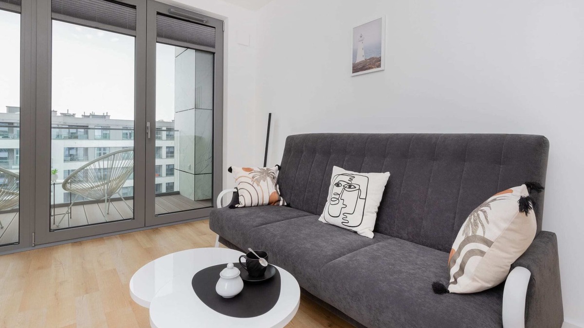 Srodmiescie Apartment | Obrońców Wybrzeża 8 | Apartment | Parking
