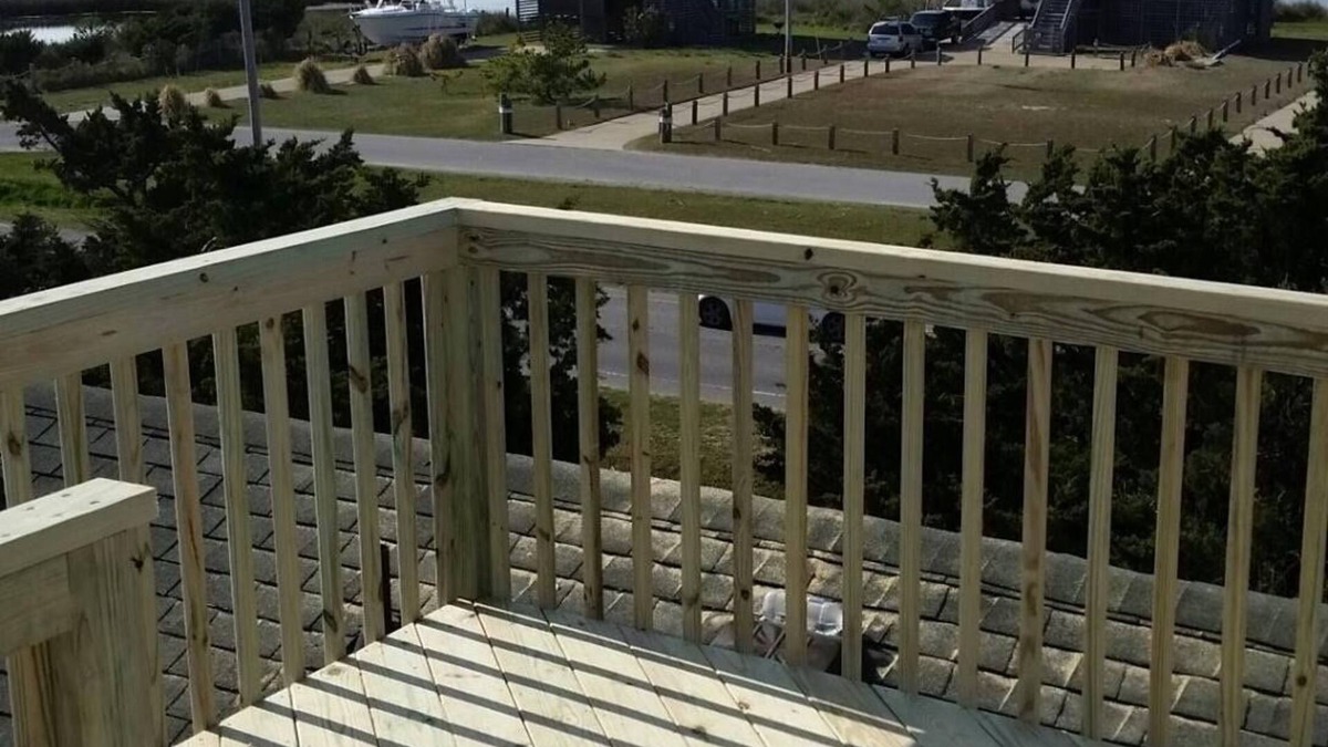 Frisco House | OBX Fin&Tonic 3BR 2BA House, Sound & Ocean Views, 8 max.