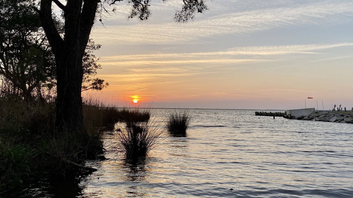 Colington Condo | OBX Sunset Lovers ! 2 Bed/2 Bath Soundside Condo with Canal View