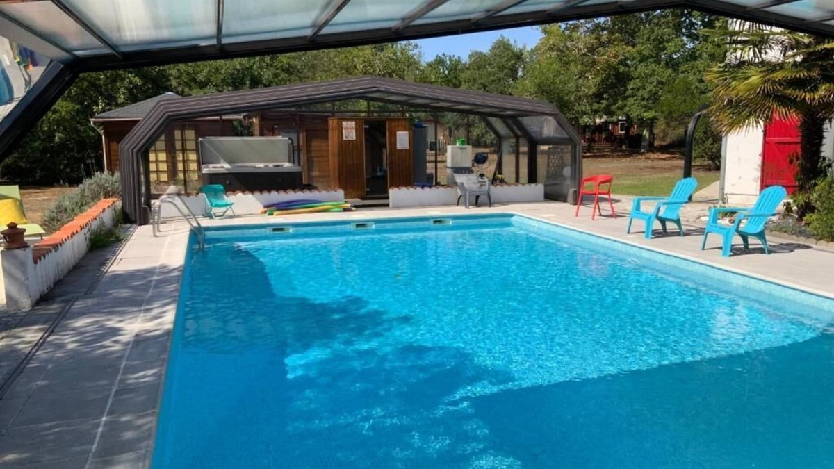 Commensacq Bed & Breakfast | Océane family room