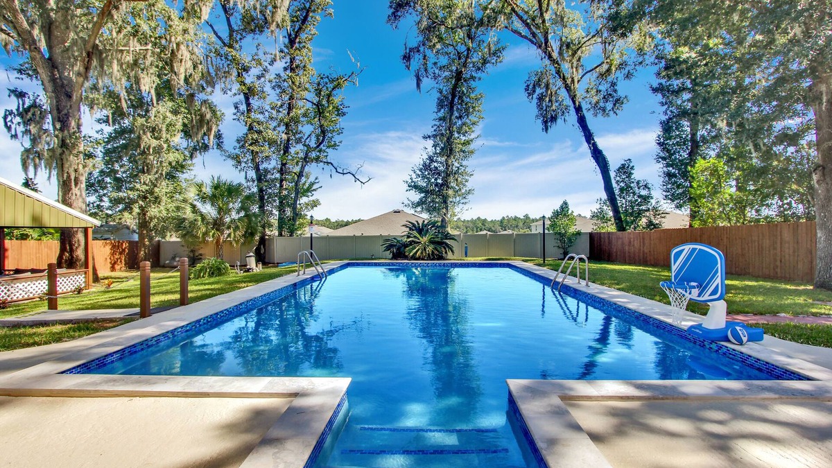 Fort King District House | Ocala Oasis 4BR w/Pool/Cabana/GameRoom/MiniGolf