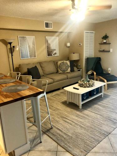 New Smyrna Beach Apartment | Ocean Alley