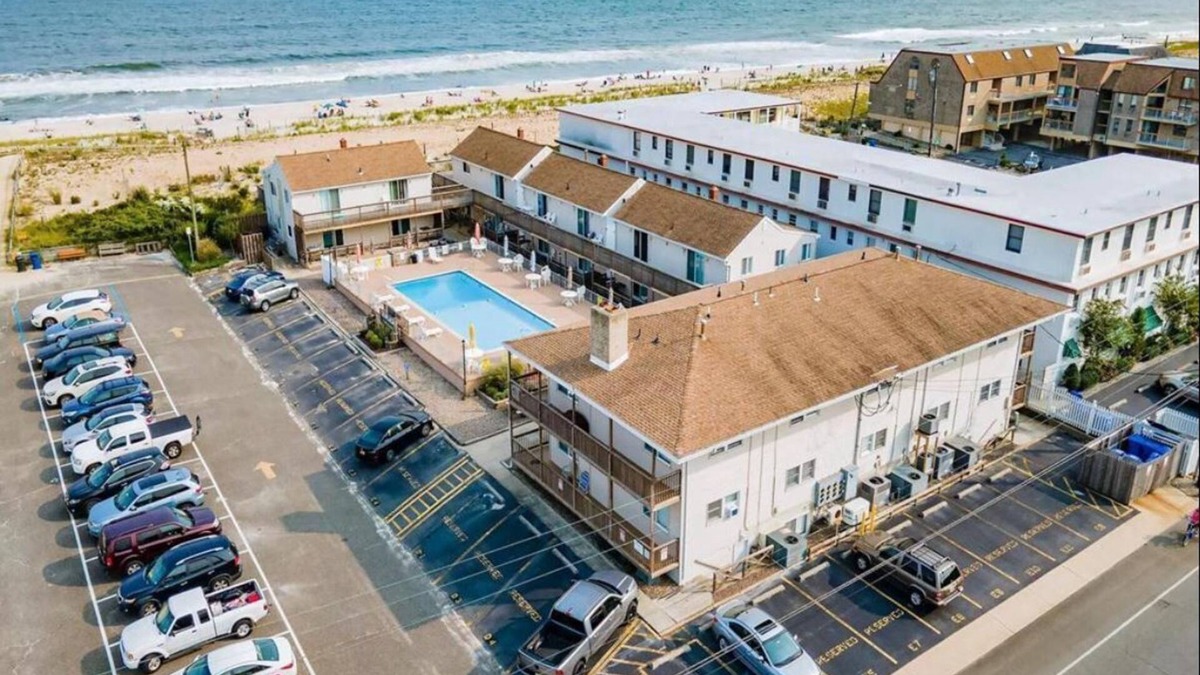 Beach Haven Condo | Ocean block condo in the heart of Beach Haven.