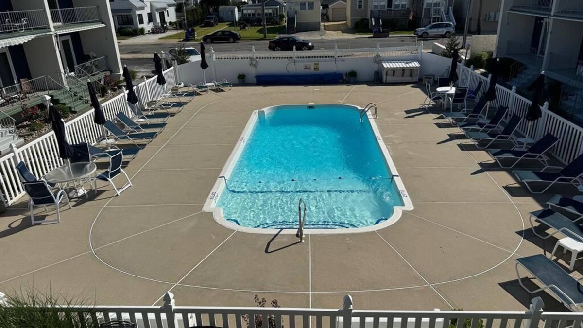 Ship Bottom Condo | Ocean Block. Ship Bottom. Pool. Beach Badges. WIFI. Washer & Dryer. 12186
