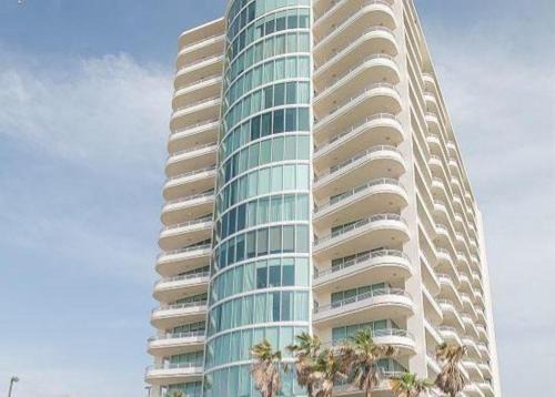 Biloxi House | Ocean Club 704