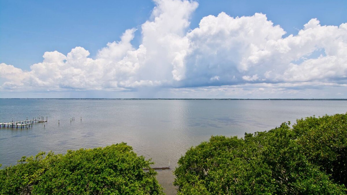 Indian Beach Condo | Ocean Club R301, Soundfront Condo in Indian Beach, NC!