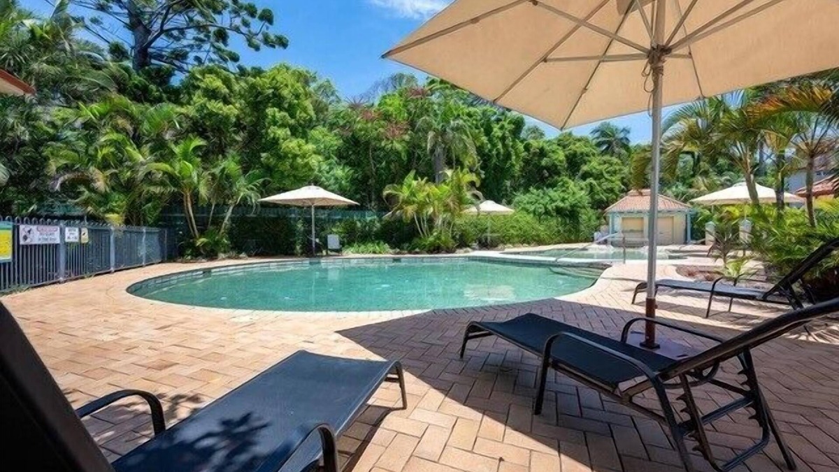 Sapphire Beach Apartment | Ocean Edge at Sapphire Beach Coastal Charm & Ocean Views in Aqua Luna Resort