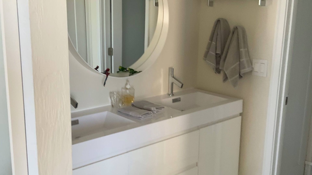 Daytona Beach Shores Apartment | Ocean Front Condo, with magnificent views, totally modernised for your comfort.