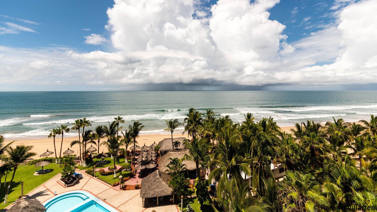 Quintas del Mar Condo | Ocean front beautiful condo.