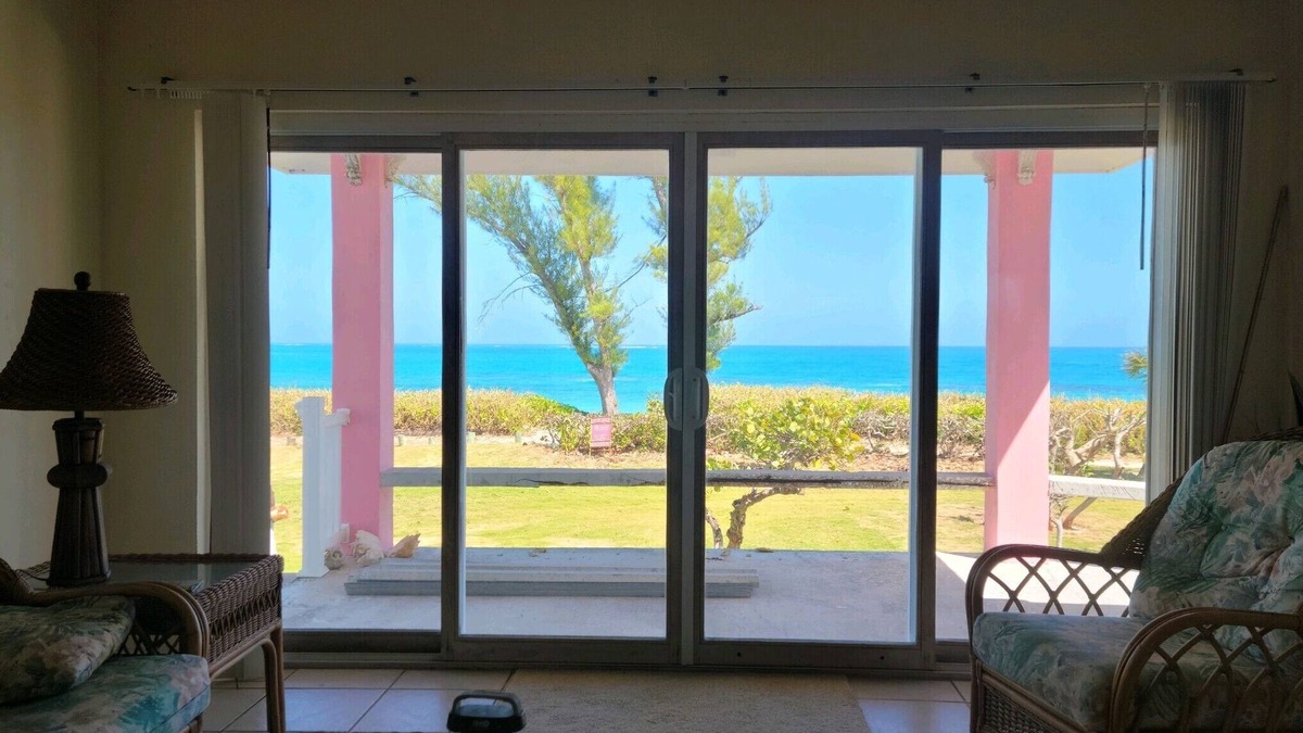 Green Turtle Cay House | OCEAN FRONT Conch Shell-Green Turtle Cay with a dock- 25% FALL DISCOUNT!