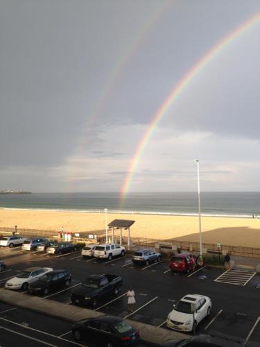 Hampton House | Ocean Front condo in the heart of Hampton Beach