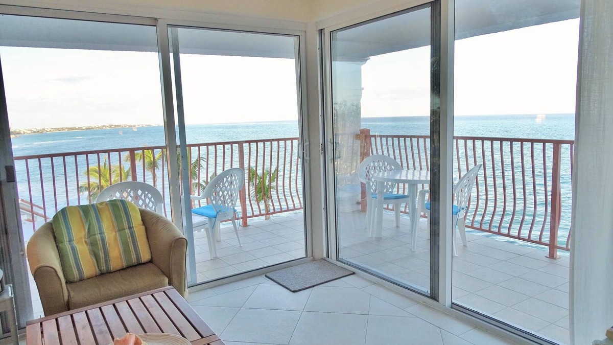 Nassau Condo | Ocean front Delaporte Condo with Amazing Views