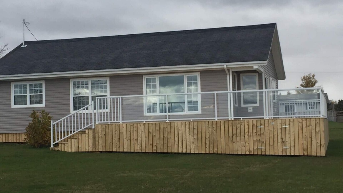 Tryon Cottage | Ocean Front Getaway on PEI