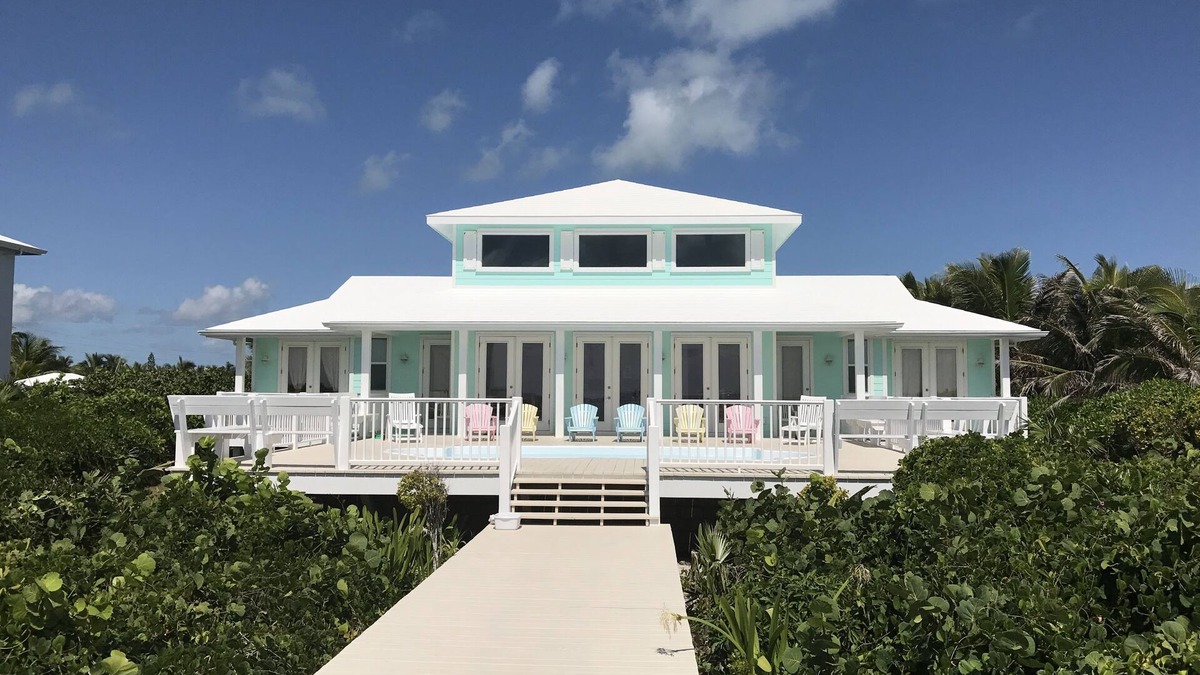 Hope Town House | Ocean Front Home With Large Pool & Ideal Location- Hokie Hy