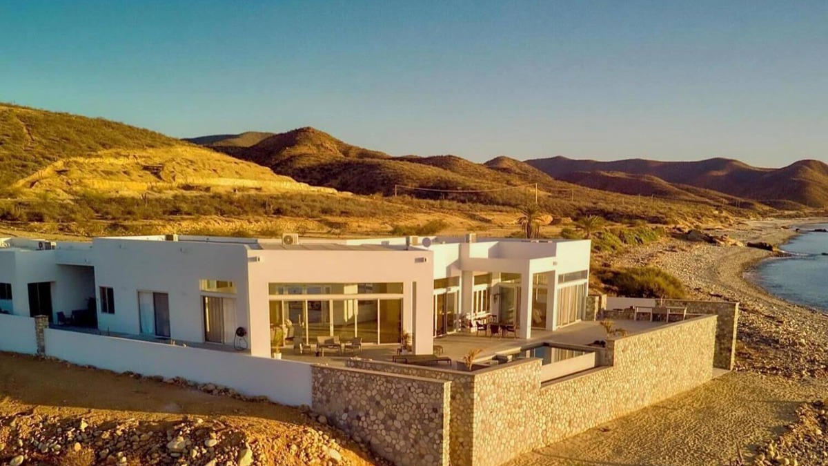 Los Barriles House | Ocean front Modern Contemporary Home!