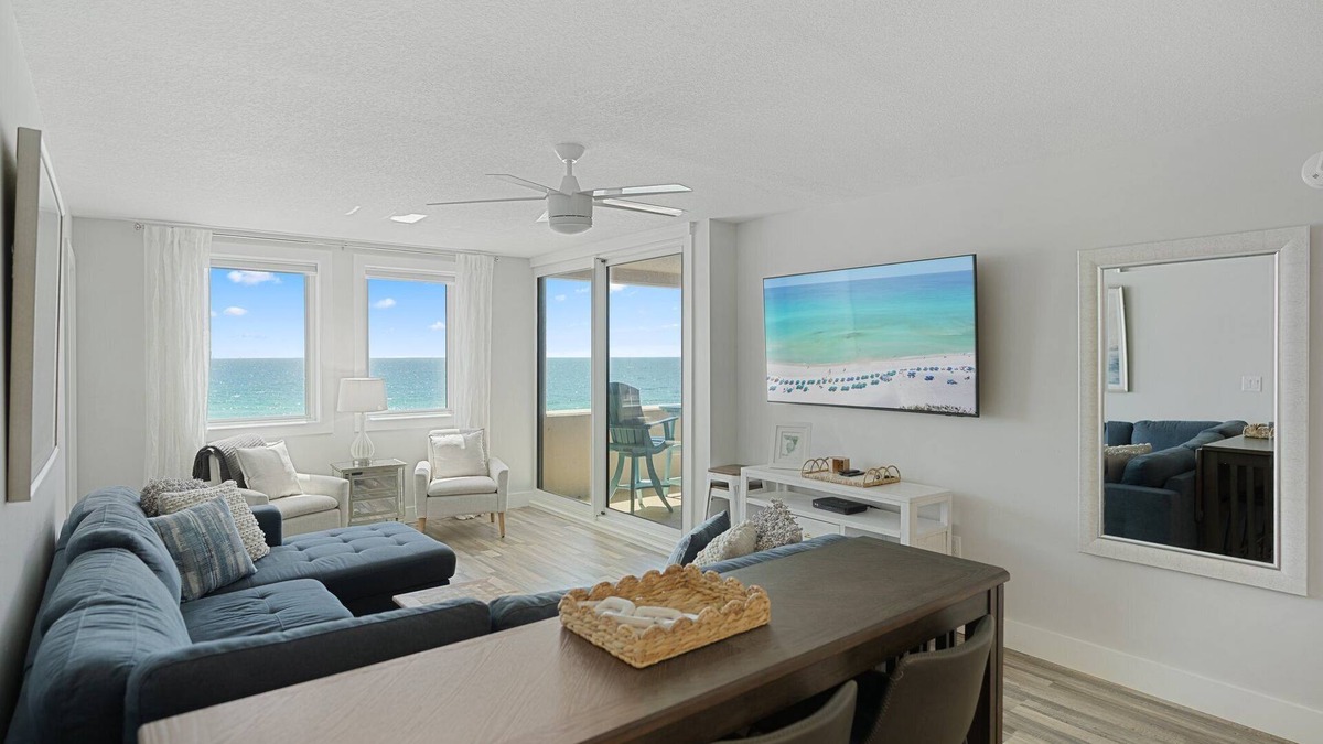 North West Florida Apartment | Ocean Front Oasis 4 bedroom 2.5 bathroom unobstructed gulf view condo