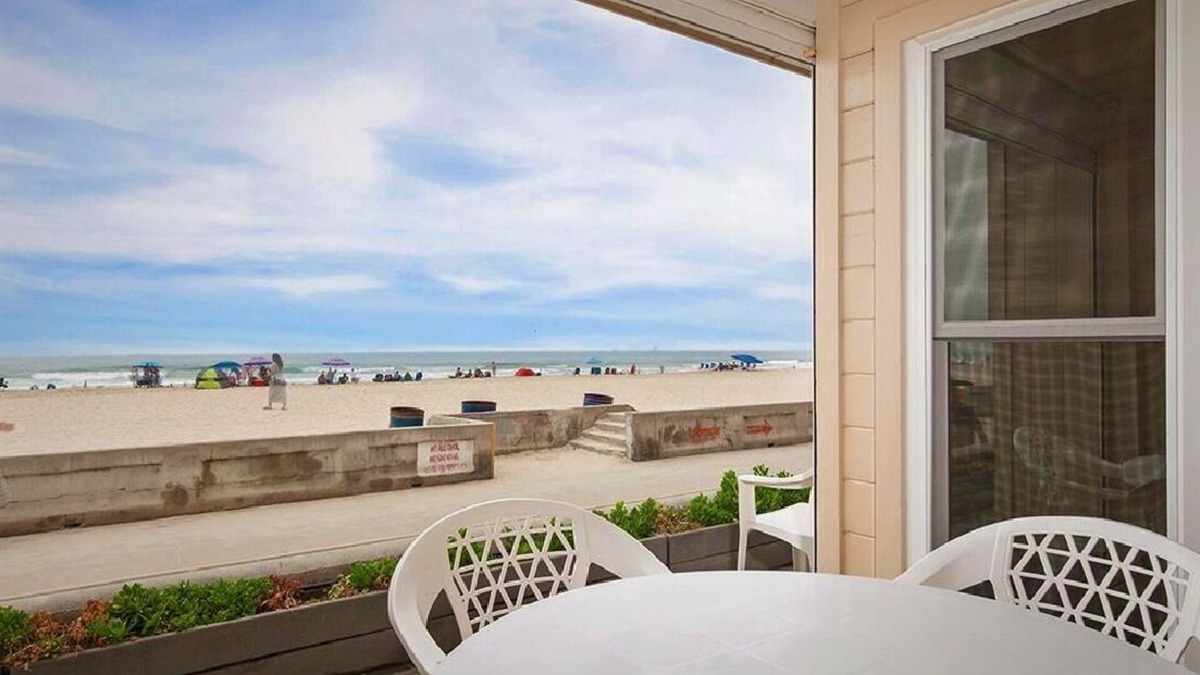 Mission Beach Condo | Ocean Front on the Mission Beach Boardwalk!