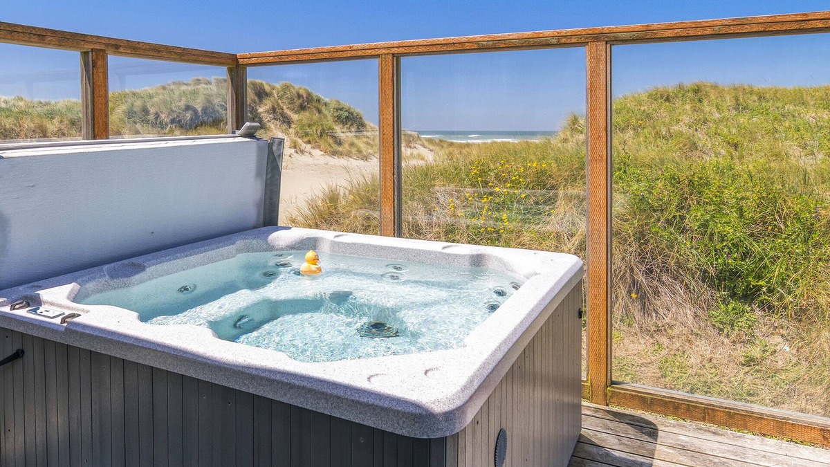 Bayshore House | Ocean Front! Step Straight Out The Door Onto The Sand! Hot Tub! Dog Friendly!