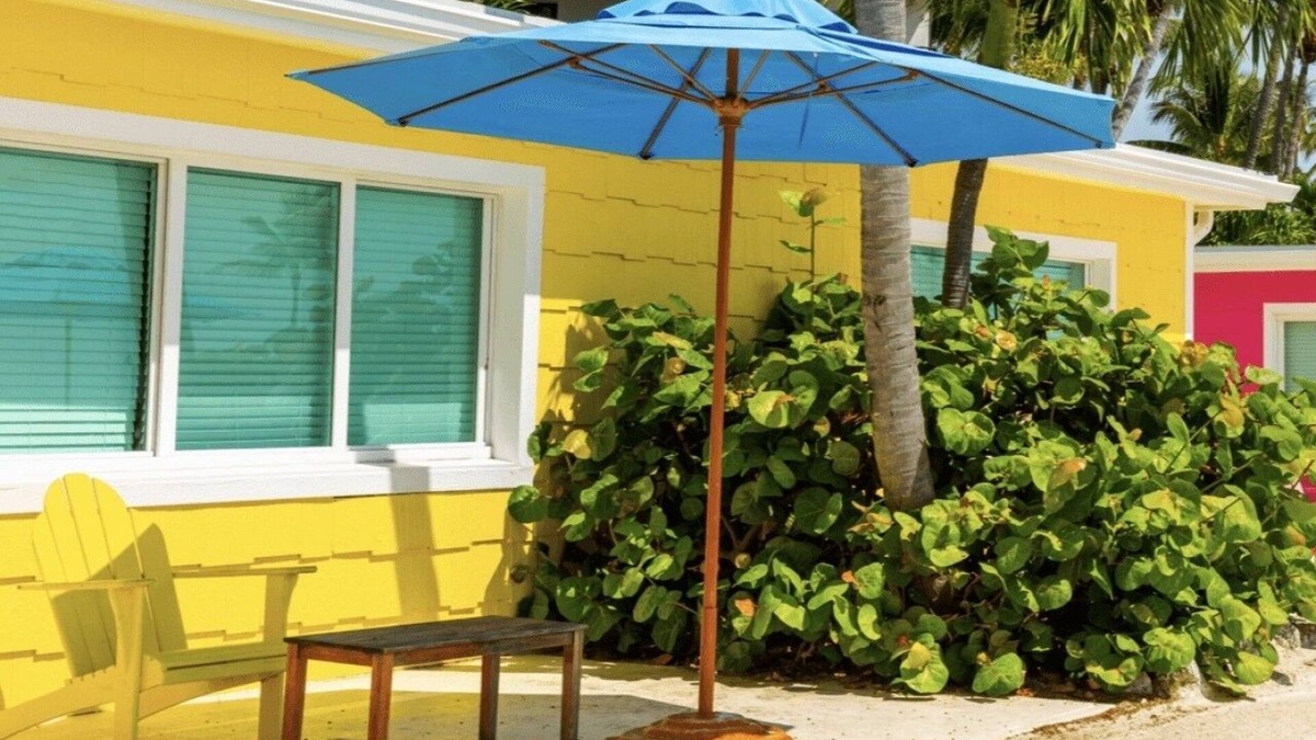 Islamorada Cottage | Ocean Front Unit In Islamorada | Enjoy Scenic Walks on Private Beach