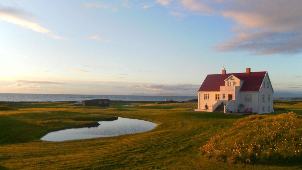 Vogar Apartment | Ocean Front Villa - Near Blue Lagoon - Northern Lights Getaway