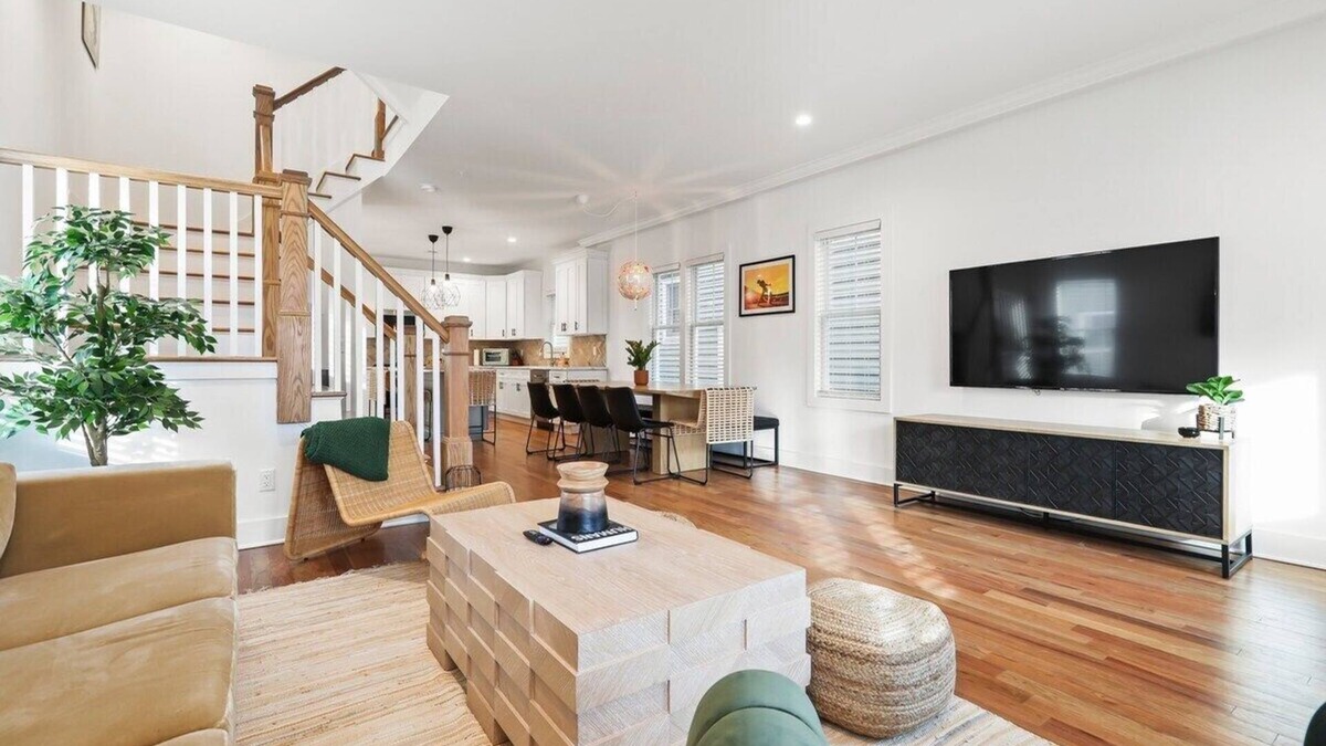 Ocean Grove House | Ocean Grove Gem- Beach-Movies-Arcade near Asbury!