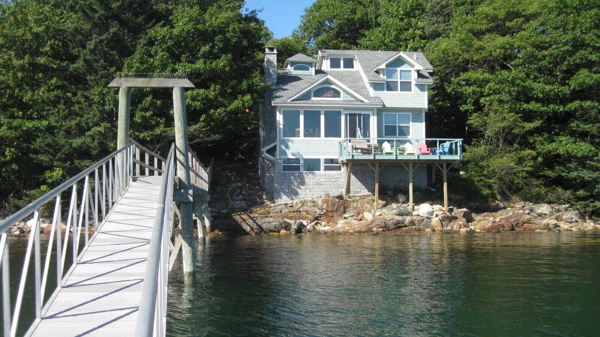 Tenants Harbor Cottage | OCEAN, HARBOR, DOCK,MOORING, LOCATION, LOCATION, LOCATION