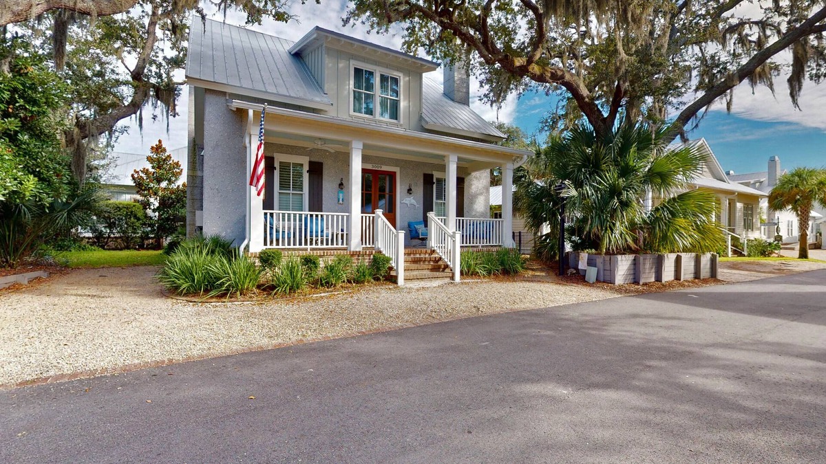 Jekyll Island House | OCEAN HUES @ OCEAN OAKS 4 bedrooms, 3.5 bathrooms