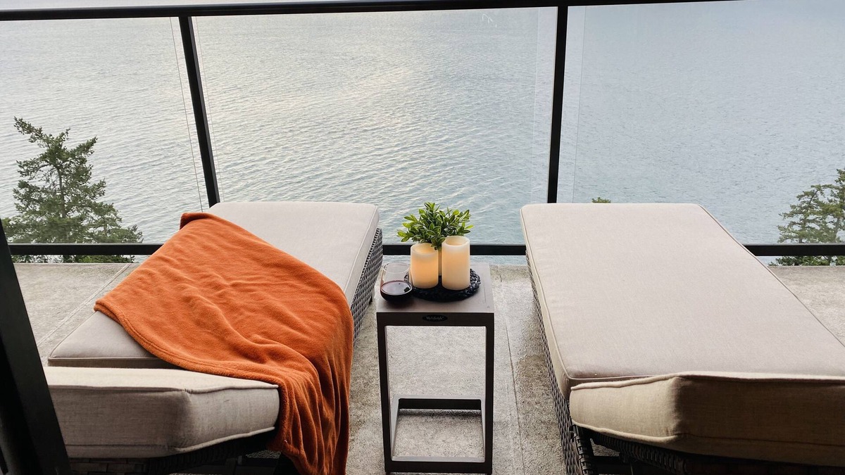 Pender Island Cabin | Ocean, Islands, Mountain View. Ferry & boat traffic. Hot tub. Private & gated.