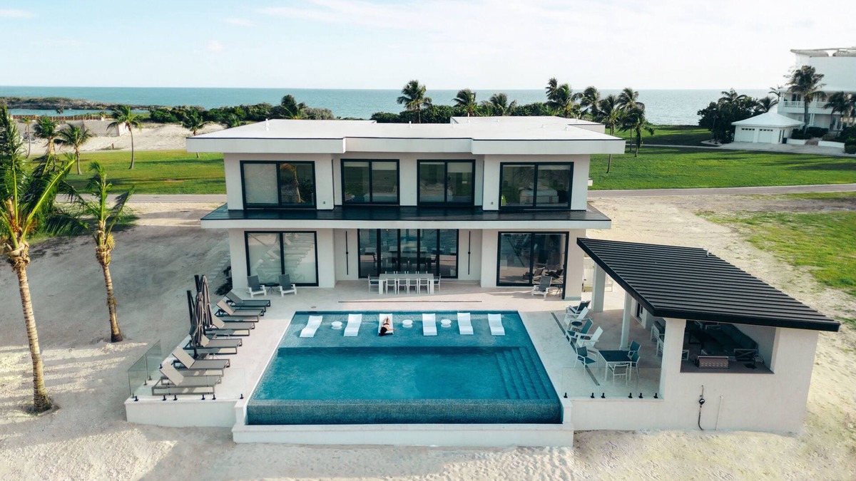 Tar Bay Villa | Ocean Oasis Villa - Luxury Villa + Full Concierge!