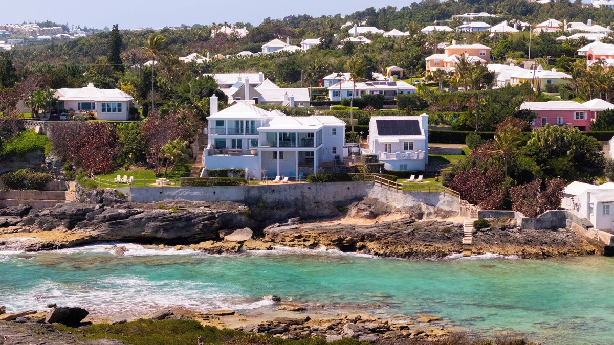 Paget Cottage | Ocean Side Studio Cottage - Condé Nast recommended