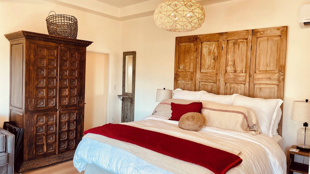 Mission Canyon Apartment | Ocean, Sunset, Mountain Views, Private Deck: Villa Floresco: Tuscan-like getaway