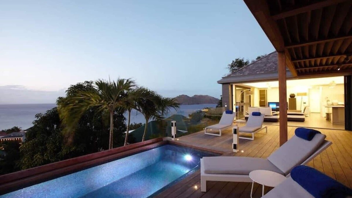 Flamands Villa | Ocean Touch Villa in Flammands
