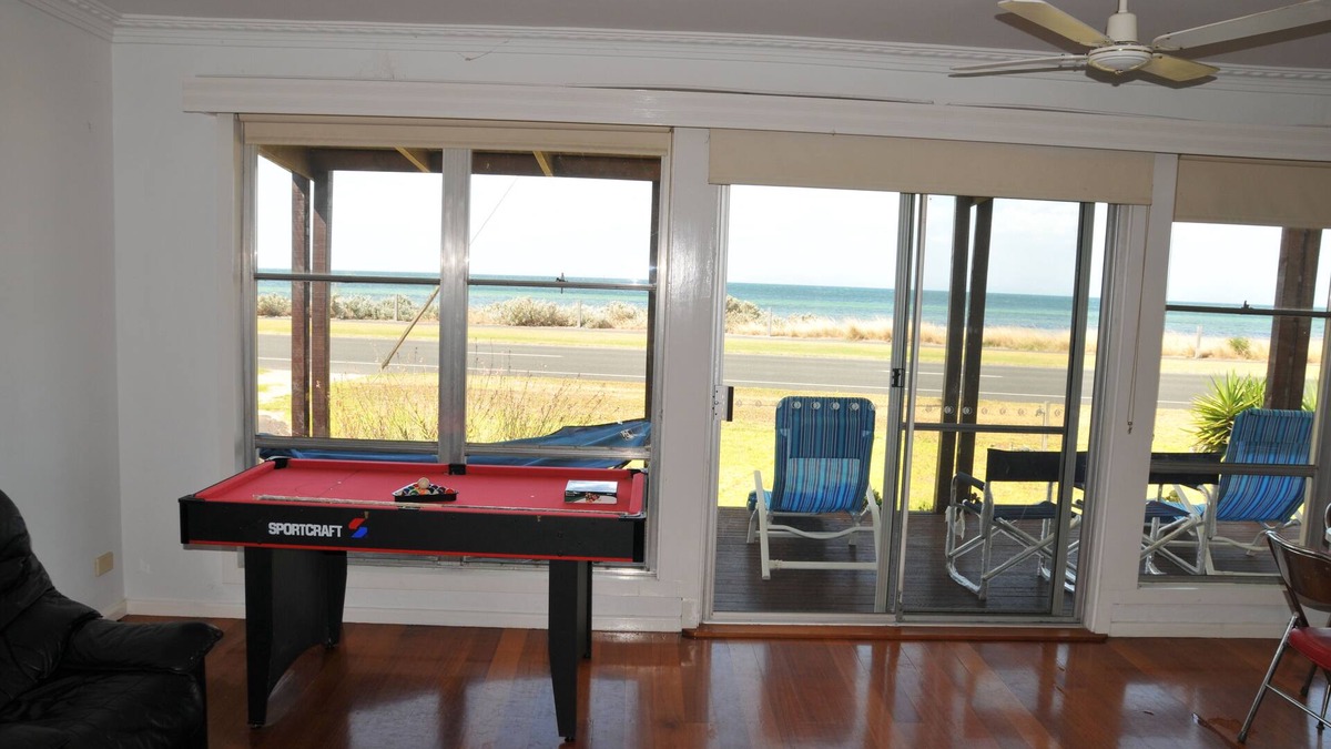 Indented Head House | Ocean view Beach Front House Esplanade Portarlington Indented head