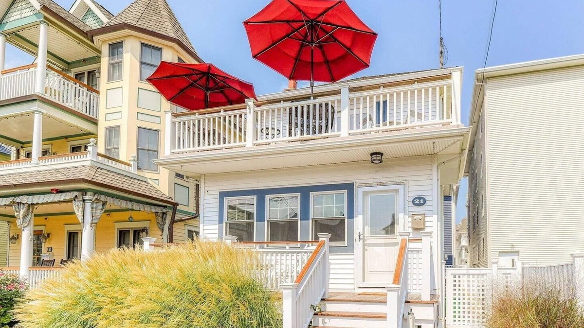 Ocean Grove House | Ocean View Beauty - 1 BLOCK FROM BEACH!
