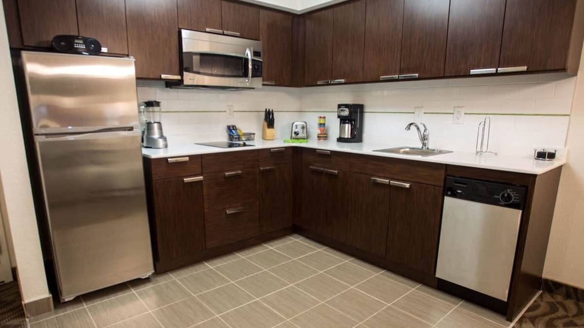 Atlantic City Resort | Ocean View Condo with balcony at Flagship Resort - Perfect Spring Break Getaway!