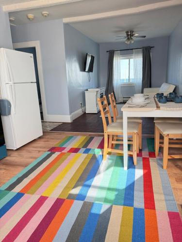 Hull Apartment | Ocean View Cozy Stay
