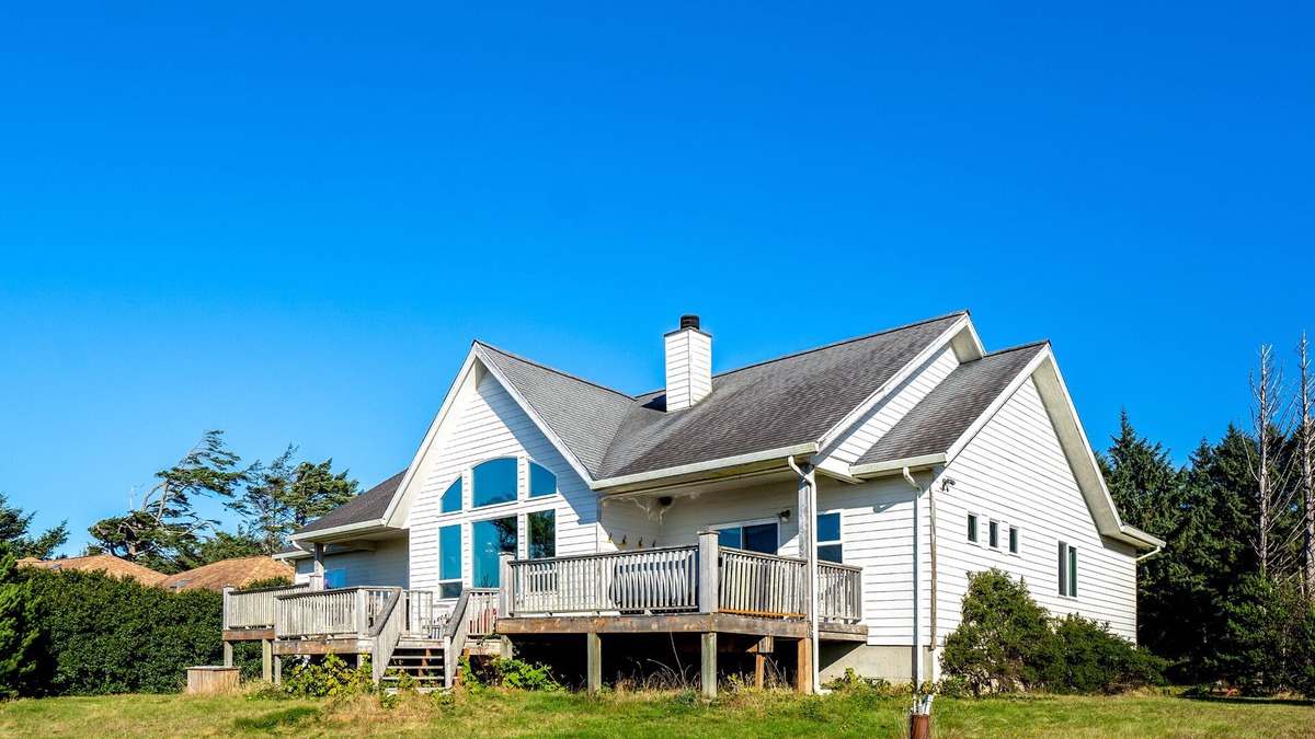 Newport House | Ocean view home w/huge deck & yard, hot tub, firepit & game room - dogs OK