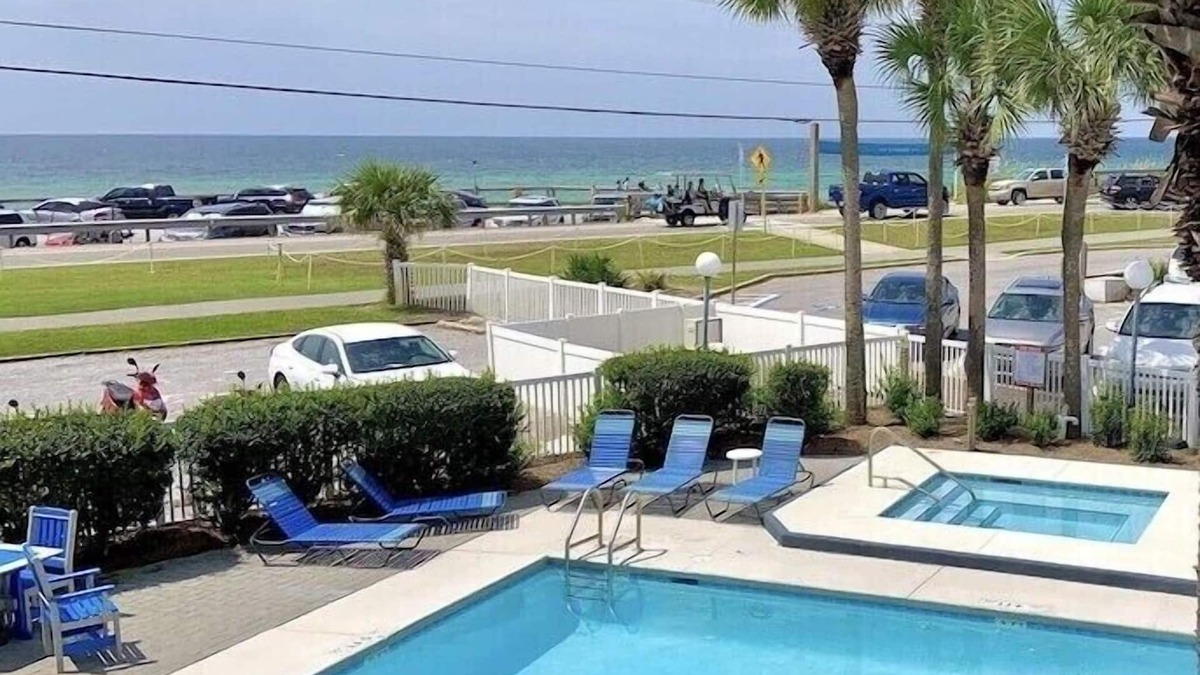 Miramar Beach Condo | Ocean View Miramar Beach Condo, Heated Pool Hot Tub, Trained Pets welcome